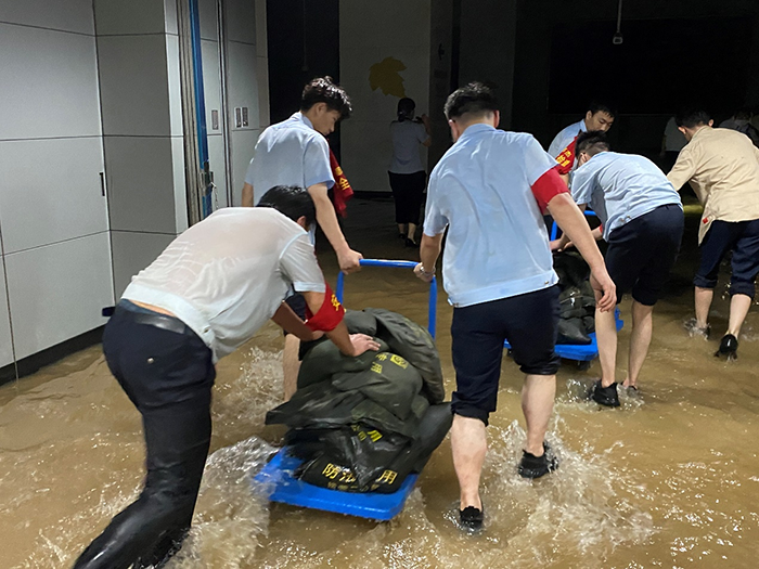 切记初心 坚守贡献——致奋战一线的全体保安员 - 公司新闻 - 必发bifa