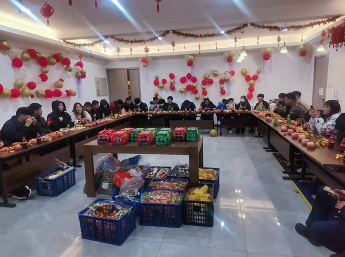 平安春节  谢谢有你——致敬坚守在岗位上的保安员们 - 公司新闻 - 必发bifa