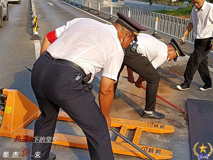 战高温、斗酷暑、“汗”卫湘雅 - 公司新闻 - 必发bifa